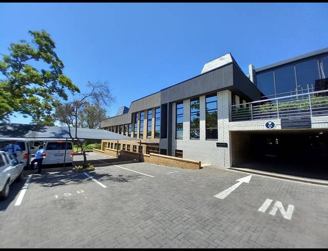 277M² OFFICE TO LET IN HURLINGHAM